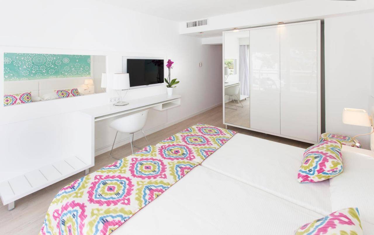 Grupotel Ibiza Beach Resort Grupotel Ibiza Beach Resort
