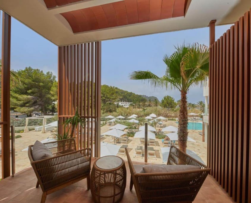 Cala San Miguel The Club